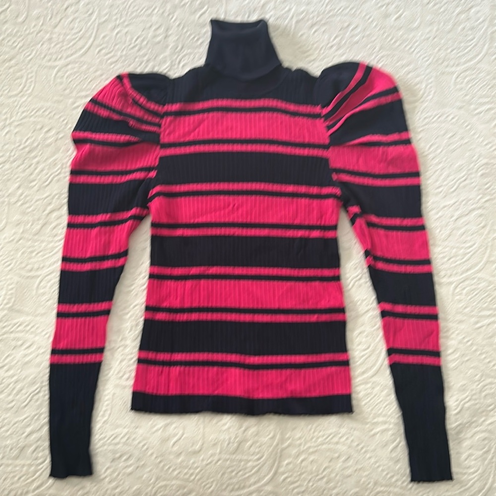 Zara, like new, strips turtle neck, long sleeve